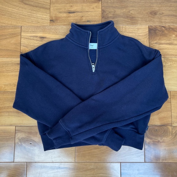 Aritzia 1/4 Zip Cropped Sweatshirt size XS - Picture 8 of 9